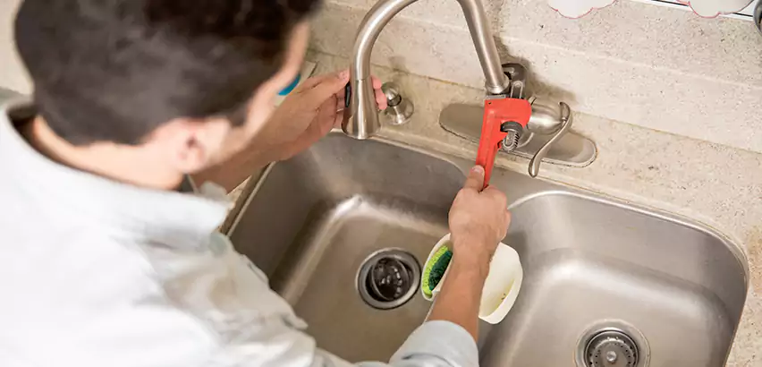 Faucet Repair in Prunedale